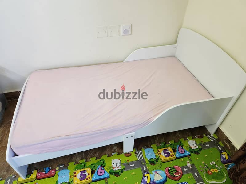 Toddler Bed with Matress سرير طفل مع الدوشك 3