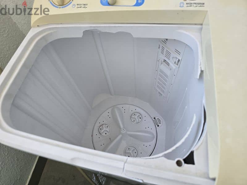 Washing Machine with dryer 2