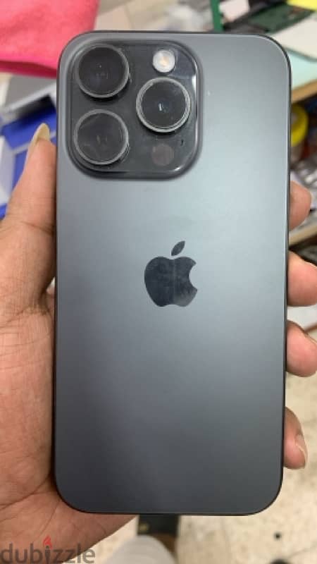 iPhone 15pro 128gb 0