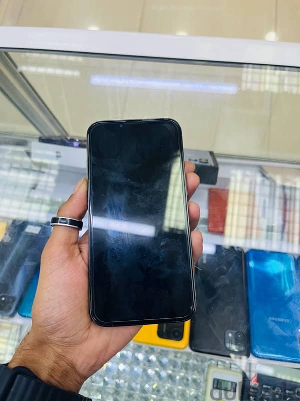 I phone 13 pro 256 Gb 4