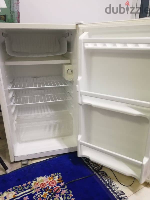 small fridge for sell 0