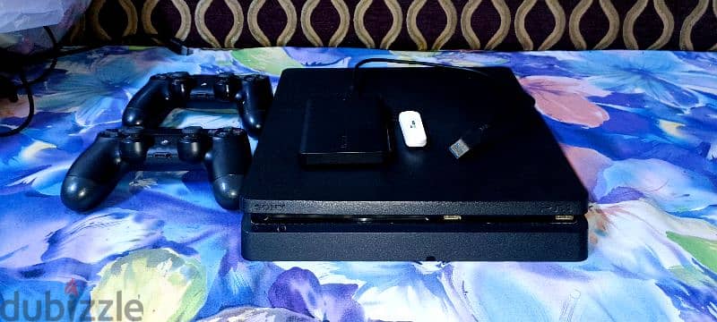 playstation 4 jailbreak with 2 controllers and 1TB hard disk 1