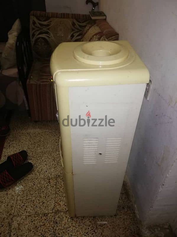 water cooler + 2 water container/ مبرد ماء شرب + ٢ دبه 3