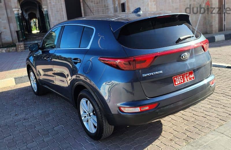 Kia Sportage 2018.   monthly rent 1