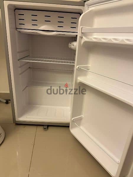 ikon small fridge 0