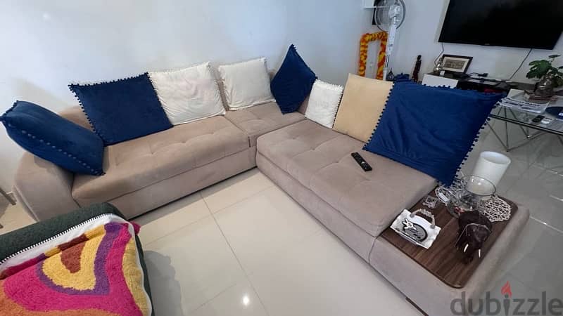 Used Sofa Set (2+2+3) 1