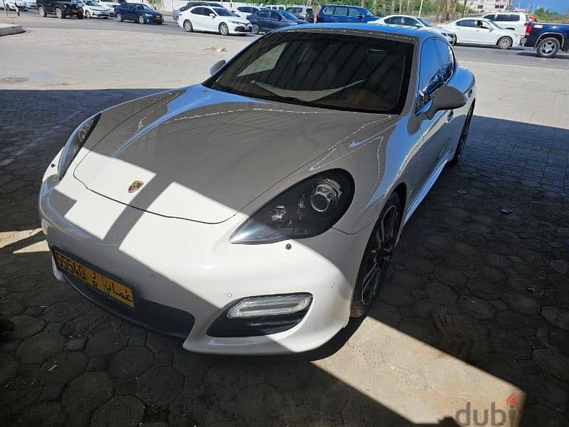 Porsche Panamera GTS  2013 0