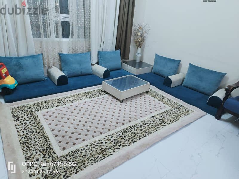 sofa set for sale with carpet 0