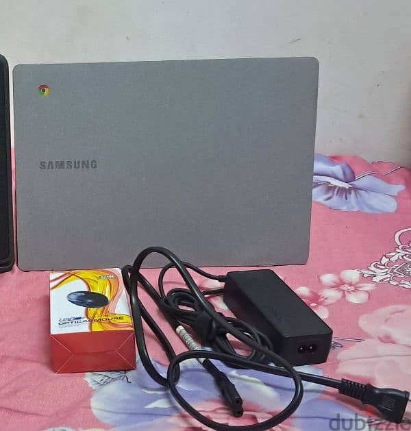 Samsung Chromebook XEB510 4gb 32gb 3