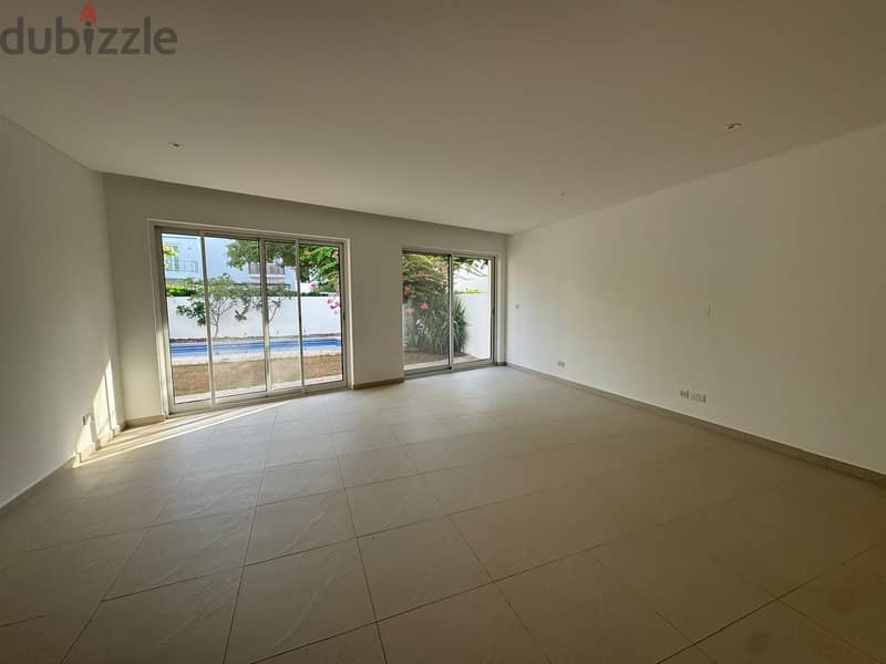 4 BR + 1 Cozy Villa with Maid’s Room in Al Mouj 2