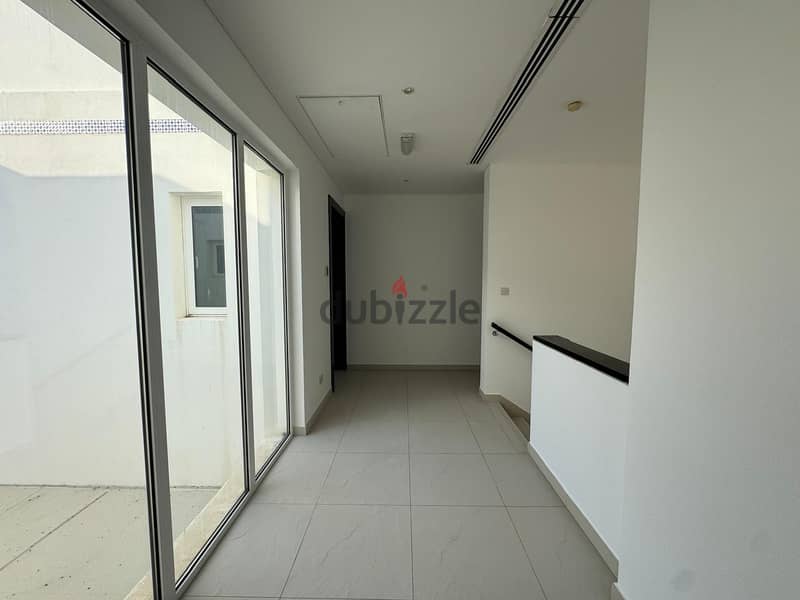 4 BR + 1 Cozy Villa with Maid’s Room in Al Mouj 4