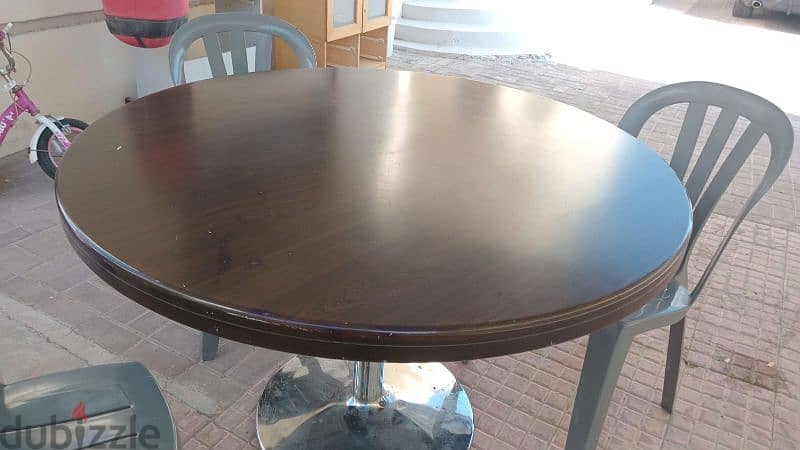 dinning. table. sale 4