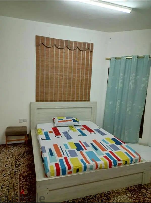 Fully furnished room for rent 4