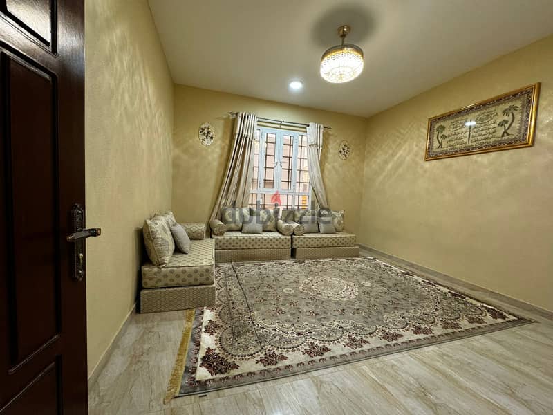 8BHK Villa with Lift for Rent in Al Amarat - PPV246 2