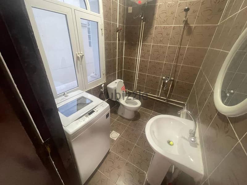 Available ! Al Khuwair Room with Attached Bathroom kitchen  fully furn 7