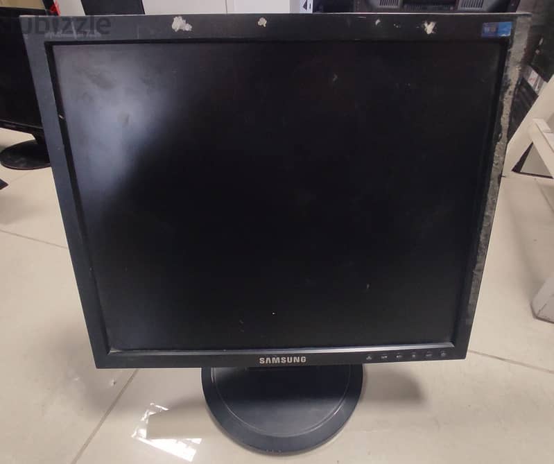 Special Offer Samsung 732N LCD Monitor 0