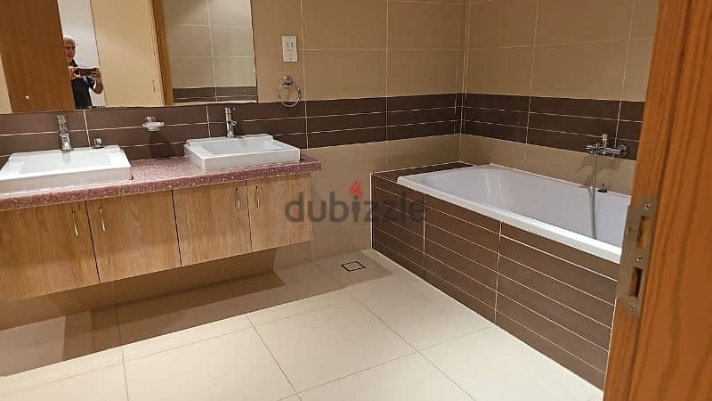 3 + 1 BHK super wide townhouse for rent in Mouj 5