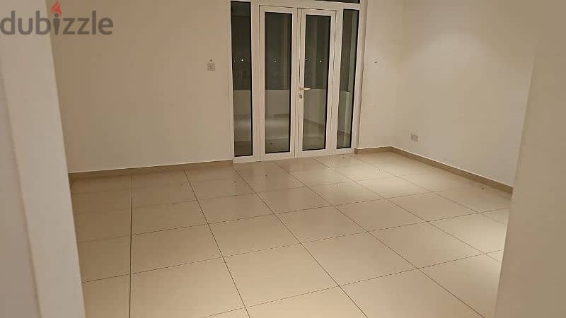 3 + 1 BHK super wide townhouse for rent in Mouj 12