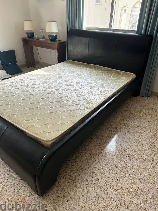 Natural leather  excellent bed for sale 1