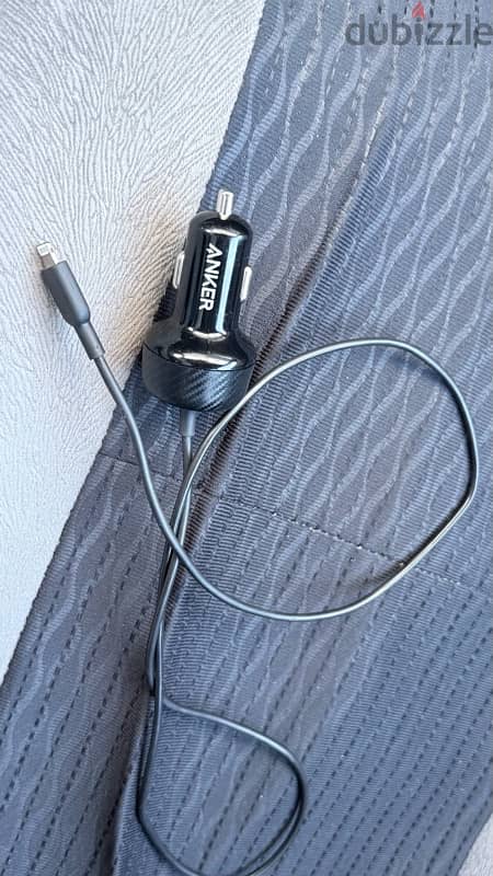 anker car charger 0