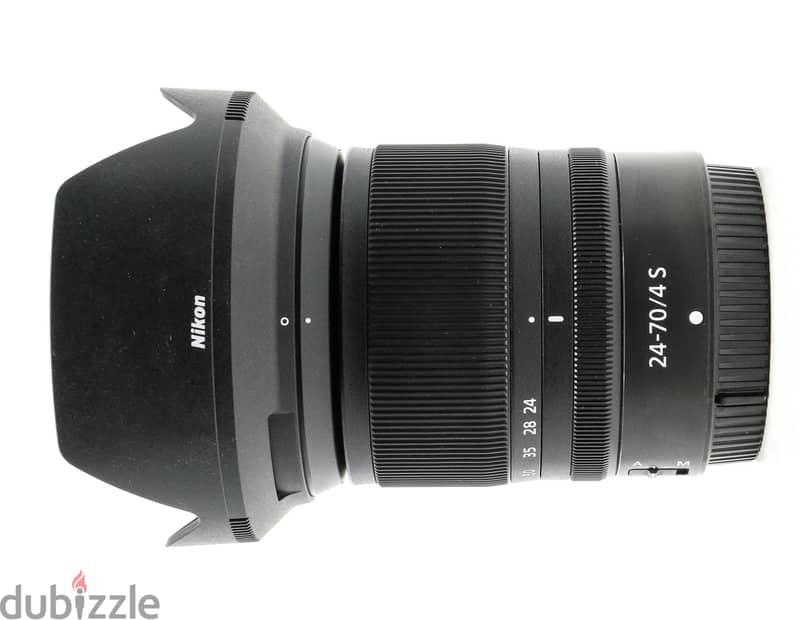 Nikon Mirrorless lens. Nikkor Z 24-70 f/4 S zoom lens 5