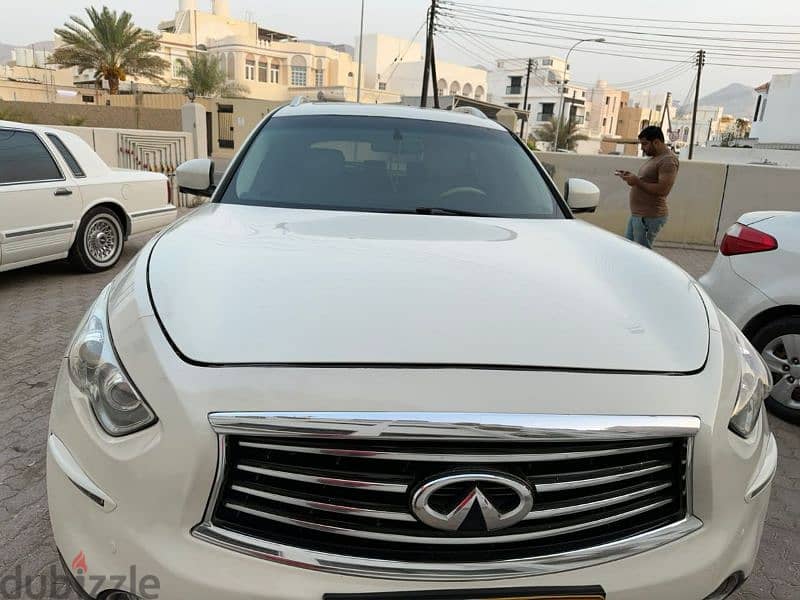 Infiniti QX70 2016 0