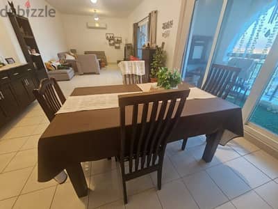 Dinning table 6 seater