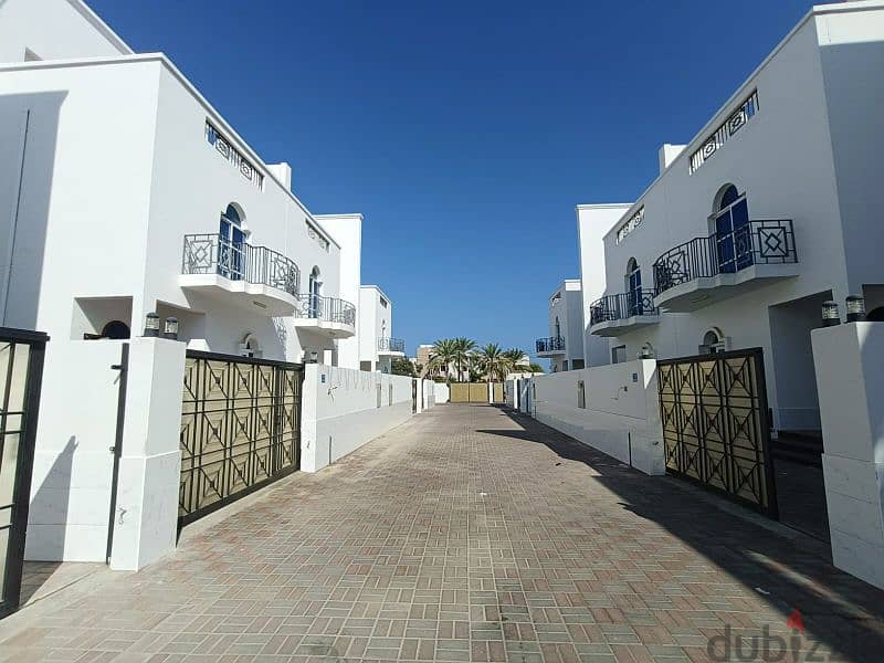 4 plus maid's room villa in a gated community in alhail North area 0