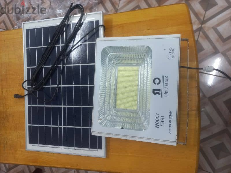 automatic solar light 3 pcs with panel and remote 2