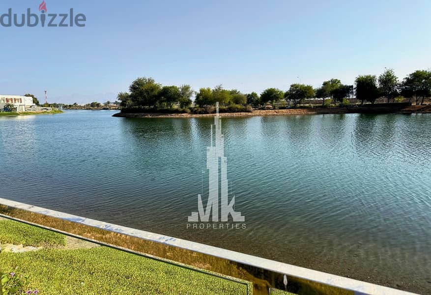 Villa in Al Mouj Muscat lake view  for sale 0