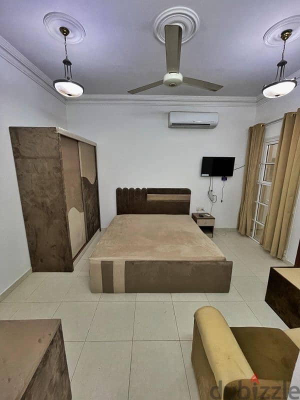 Studio bedroom with private bathroom and kitchen furnished Al-Azaiba 2