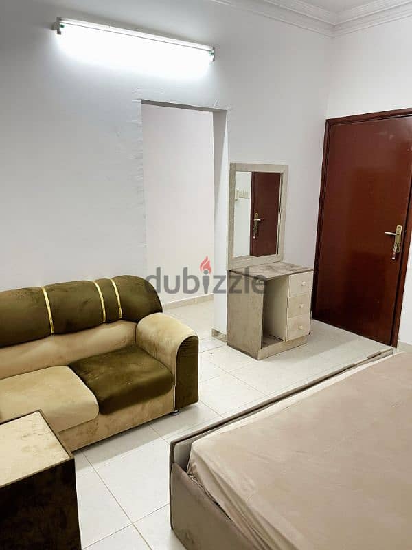 Studio bedroom with private bathroom and kitchen furnished Al-Azaiba 4