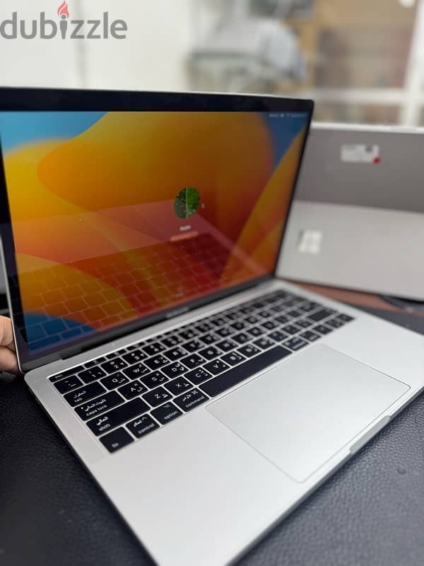 MacBook Pro 2017 with clean condition shop in Gobhra 1