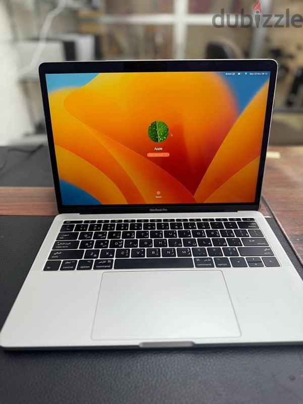 MacBook Pro 2017 with clean condition shop in Gobhra 3