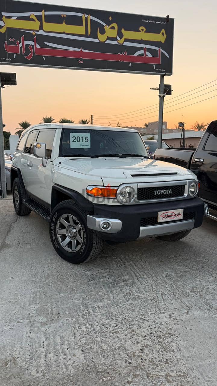 Toyota FJ Cruiser 2015 0