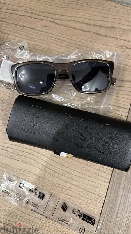 BOSS sunglasses 0