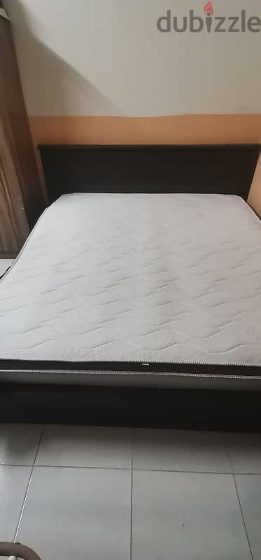 King size cot and bed for sale 0