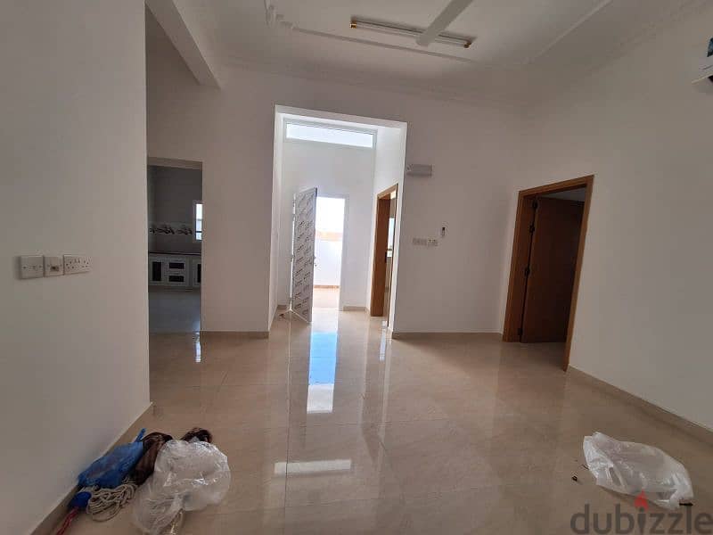 3-bedroom apartment in Maabilah 0