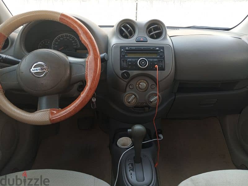 Nissan Sunny 2012 0