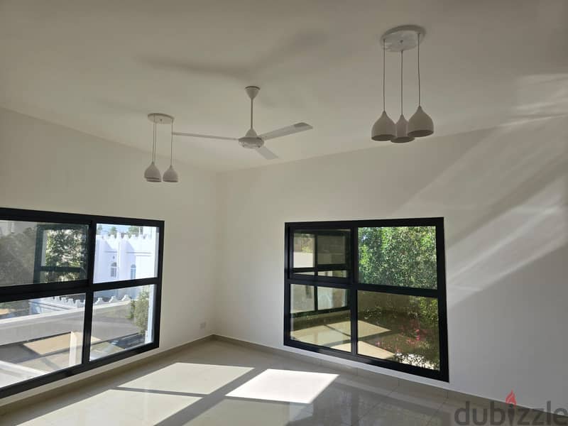 Villa 5BHK at Quraum CROWNE PLAZA-فيلا للايجار القرم مقابل كراون بلازا 17