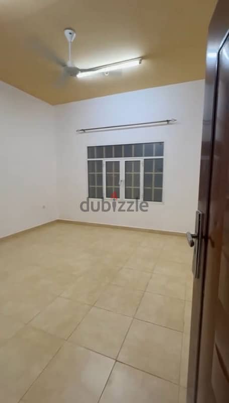 Flat for rent - Fanja / شقة للإيجار - فنجا 7