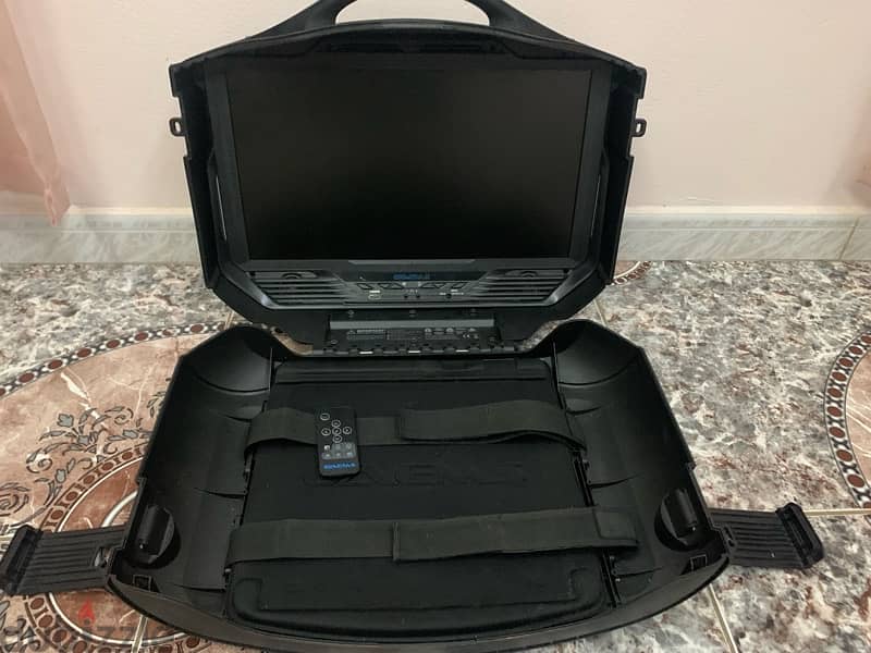 شاشة محمولة Gaems Vanguard G190 للبيع ب٥٠ 1