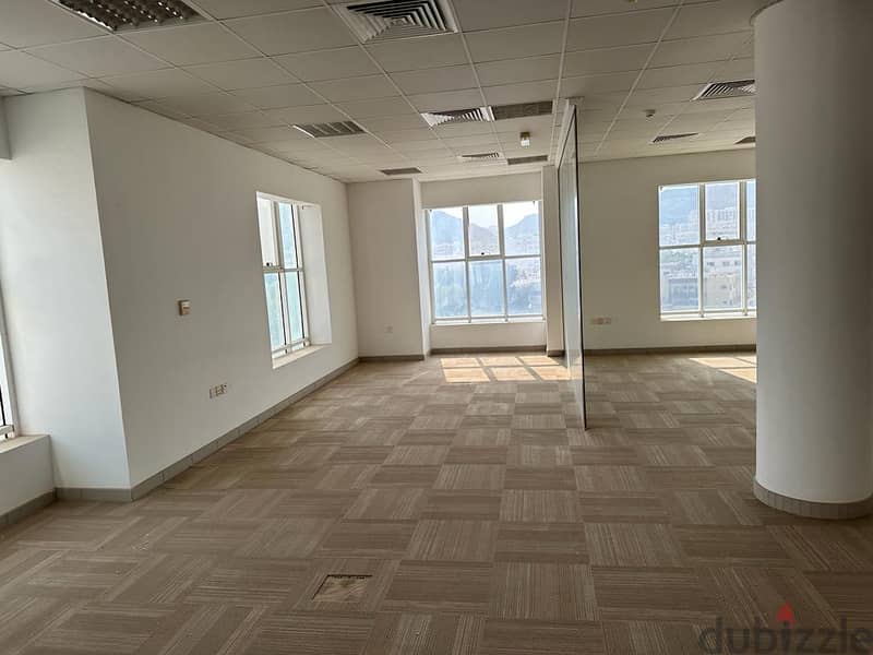 Offices for rent in Muscat, Ruwi 0