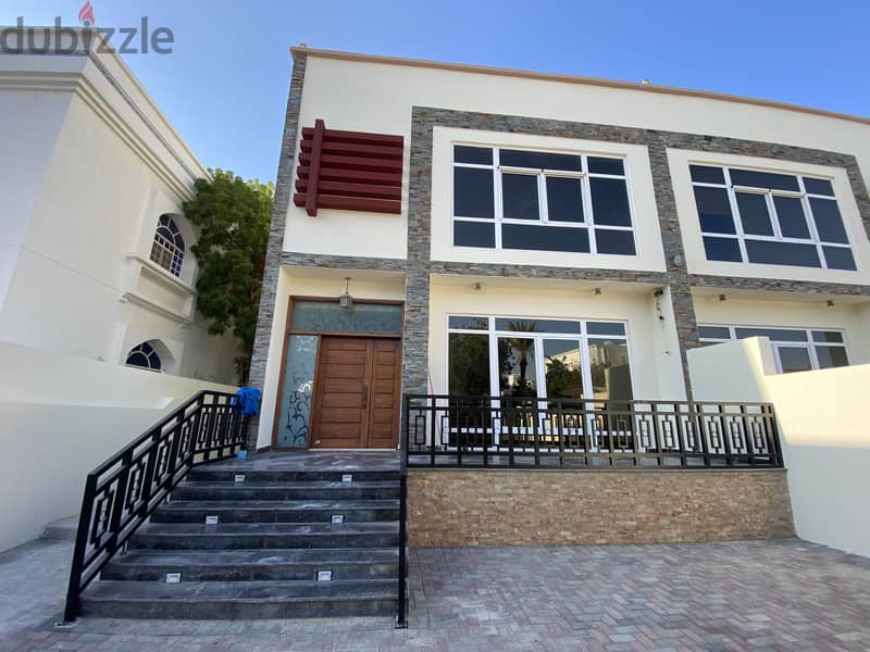 1ME30-Amazing 4+1BHK Villa For Rent in Azaiba 0