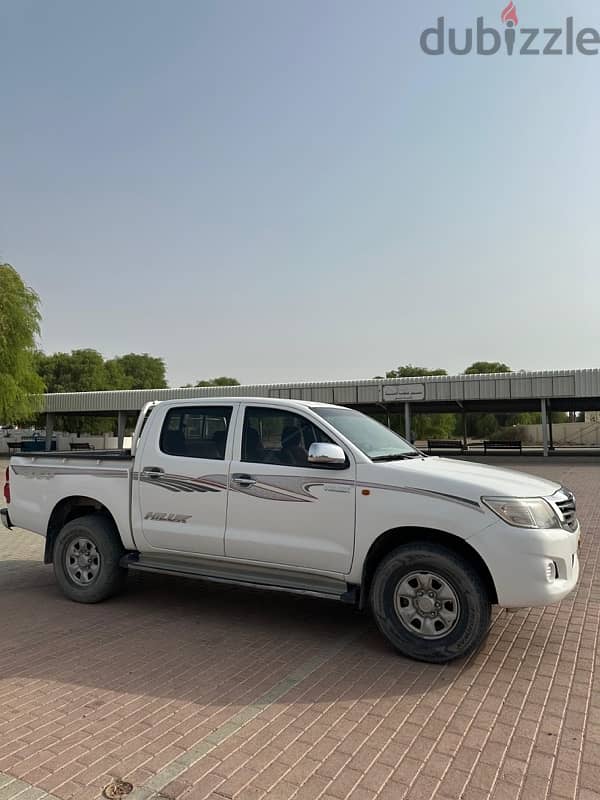 Toyota Hilux 2012 0