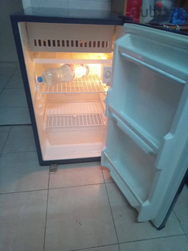 Daewoo Fridge Perfect Condition Neat clean cal. 79146789 7