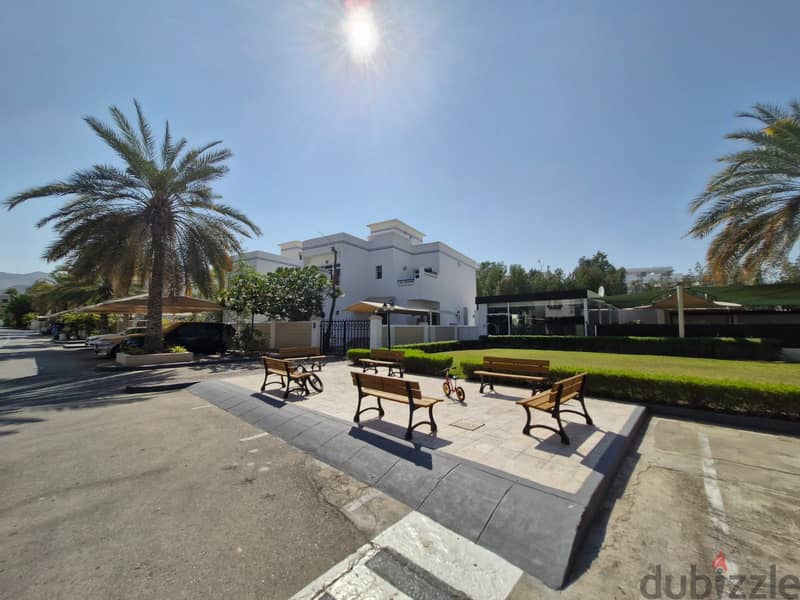 5 BR + 1 Maid’s Room Villa in Madinat Qaboos with Common Amenities 1