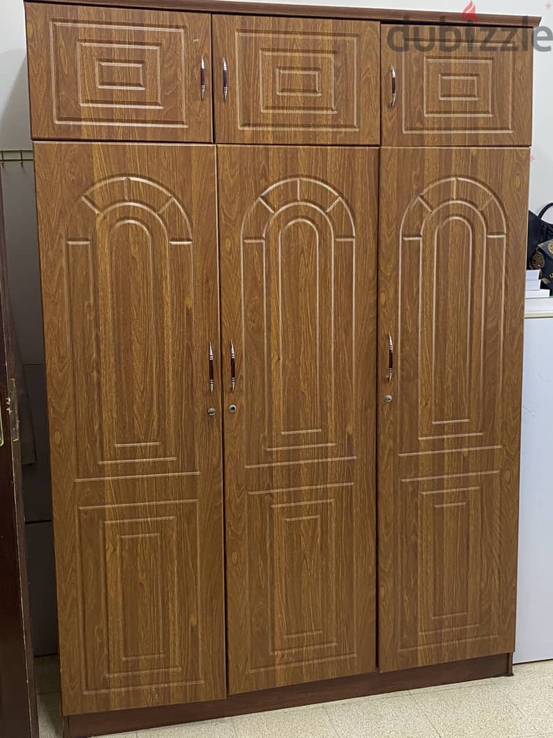 Wooden cupboard for SALE at BEST price !!! 0