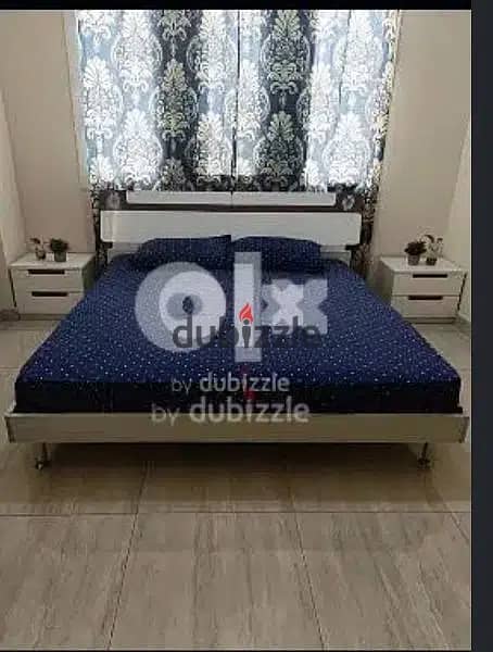 King Size Bed+Mattres+2 side table+4 Door cupboard+Dressing Table 0