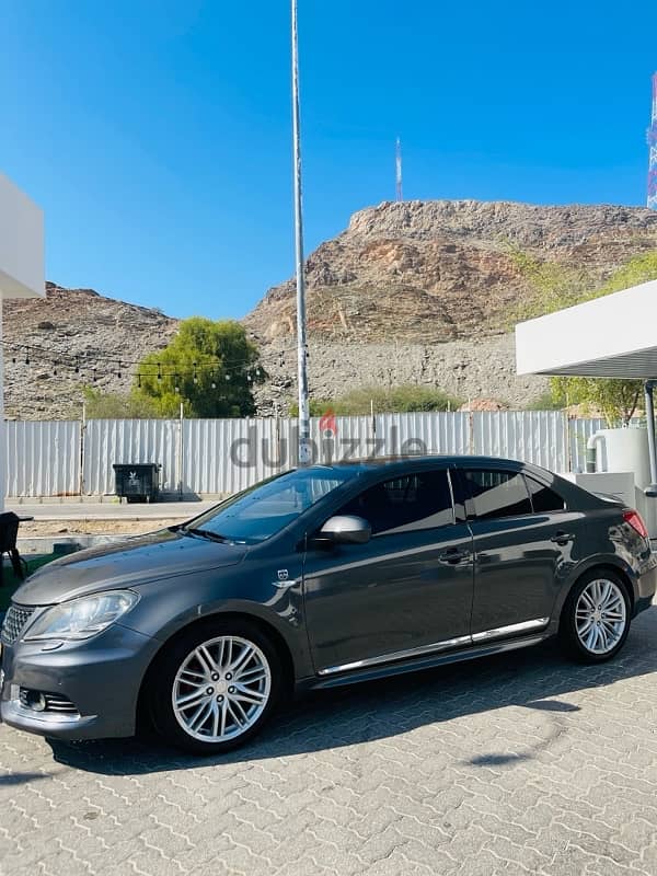 Suzuki Kizashi 2016 0